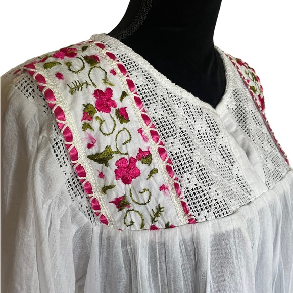 Bohemian shortsleeve white embroidered pheasant pullover festival top size large - Picture 4 of 13